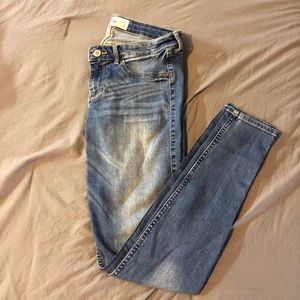 Skinny jeans